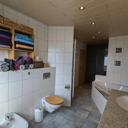 Feriehus Kleines Gemuetliches Haus Auf Dem Land